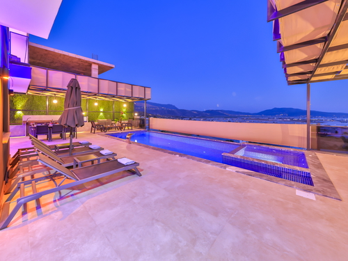  gece  -  Kasım
  | Antalya'nın Gözdesi Kalkan Çavdır'da Jakuzili Ve Saunalı Muhafazakar Villa